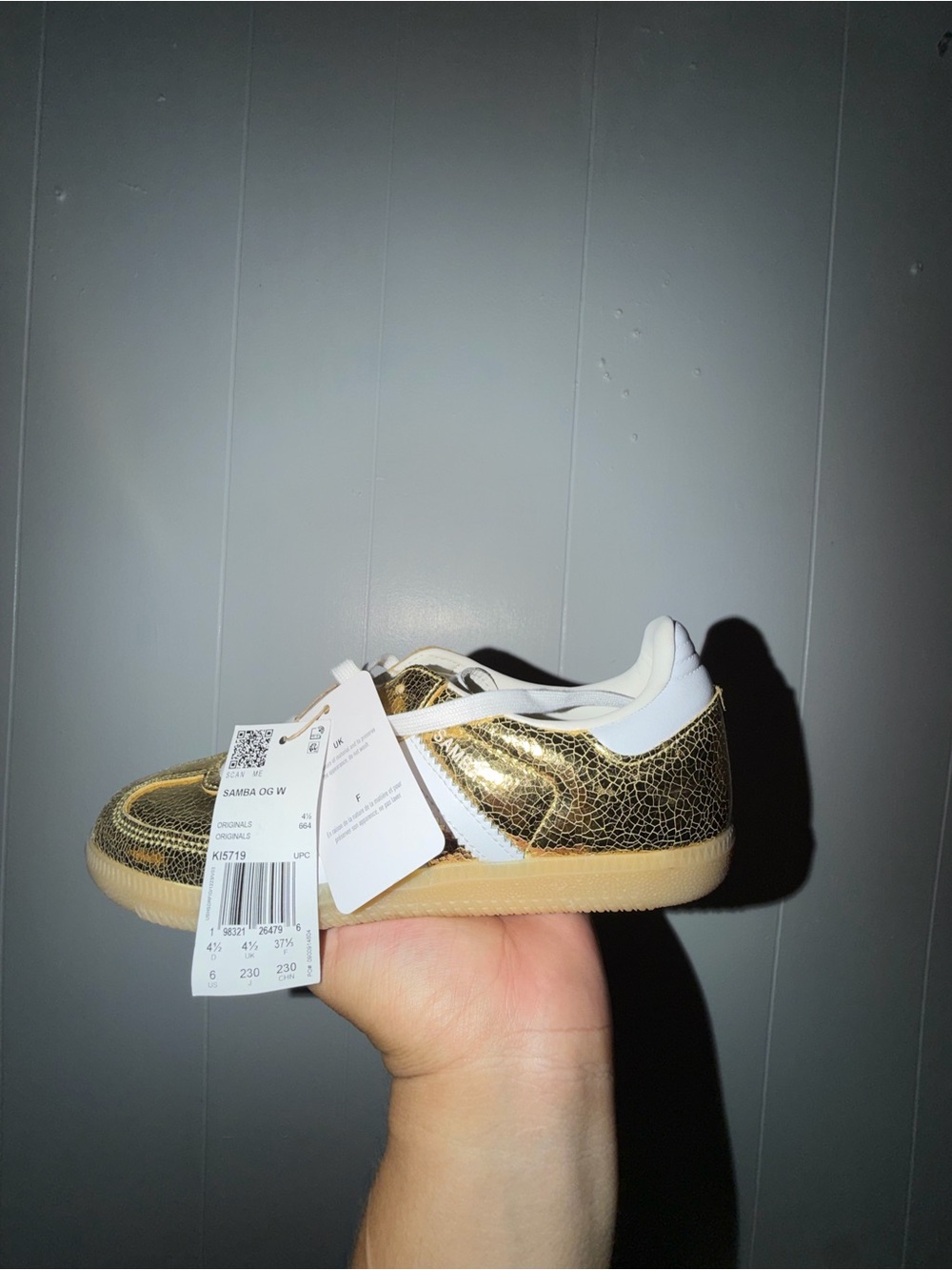 Women Adidas Samba OG (Gold) Size 6